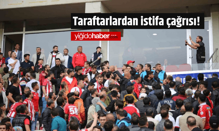 Taraftarlardan istifa çağrısı!